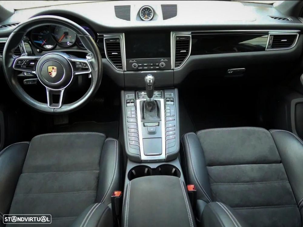Porsche Macan GTS PDK - 31
