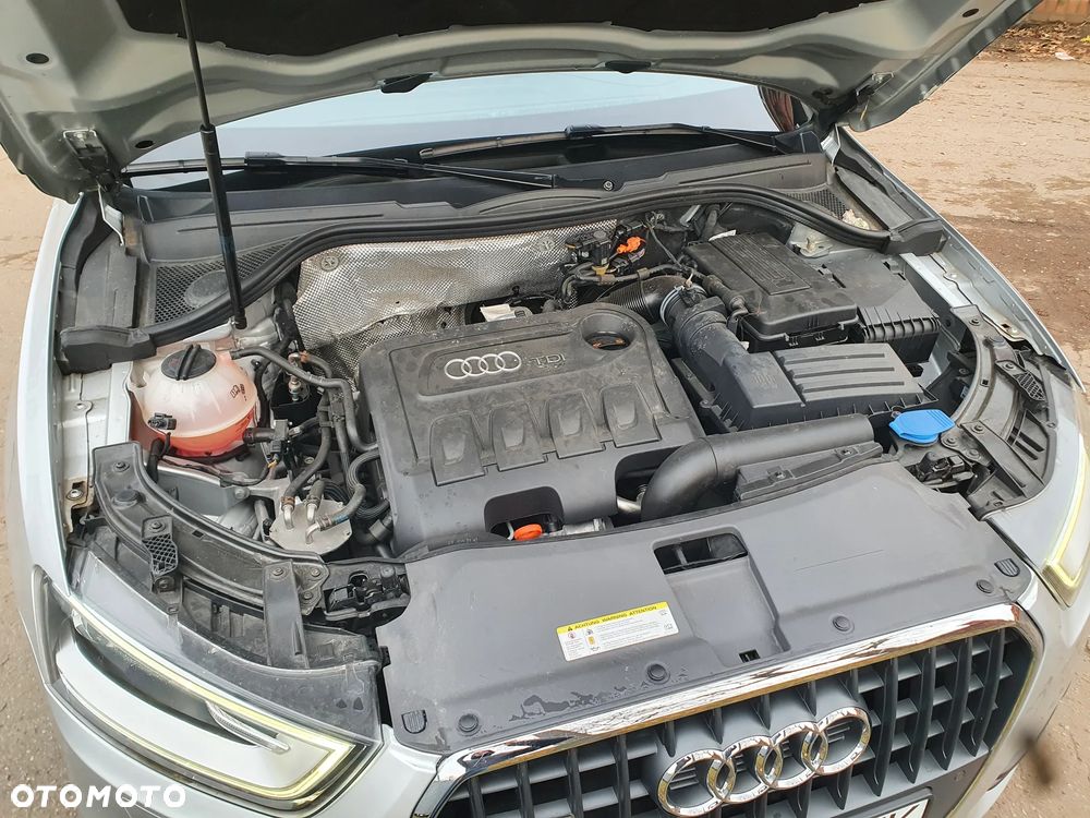 Audi Q3 2.0 TDI Quattro S tronic sport - 24
