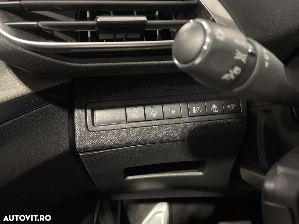 Peugeot 3008 Hybrid 225 e-EAT8 GT Pack - 15