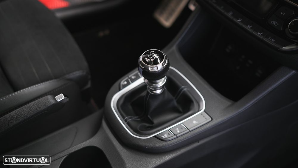 Hyundai i30 2.0 T-GDI N Performance - 36