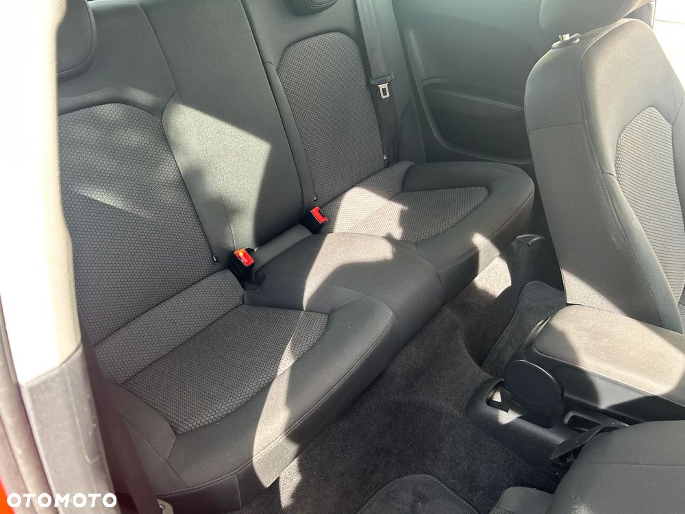 Audi A1 3-drzwiowe 1.2 TFSI admired - 33
