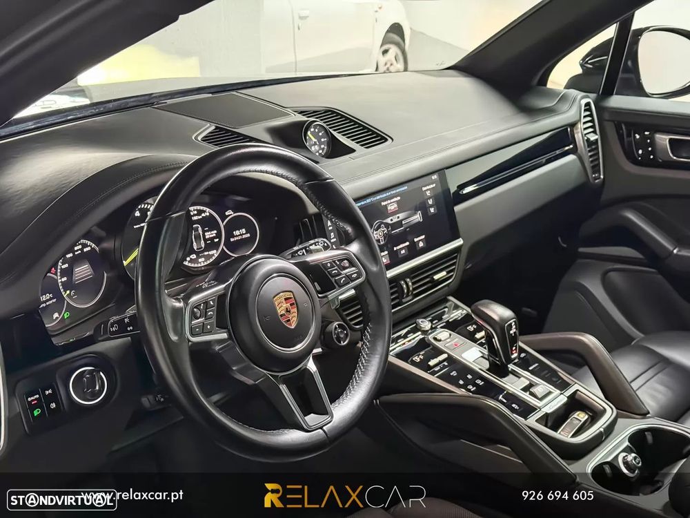 Porsche Cayenne E-Hybrid - 2