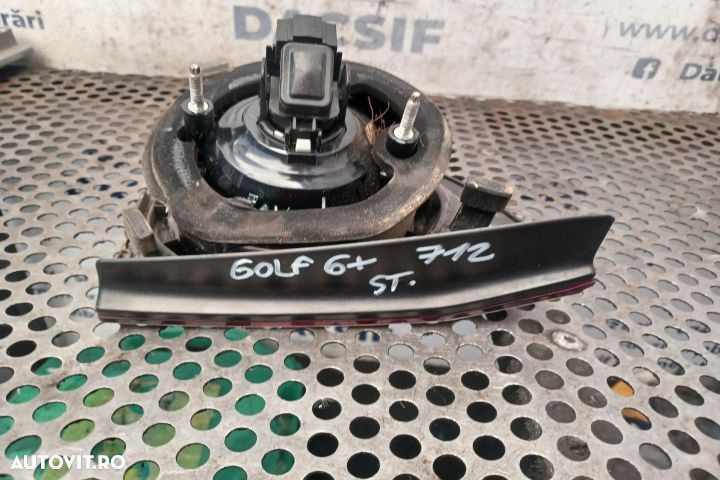 Lampa stop stanga pe hayon Volkswagen VW Golf 6 [2008 - 2015] Plus mi - 2