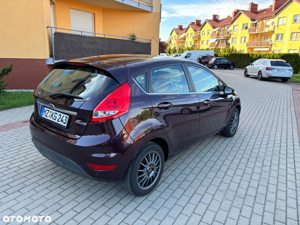 Ford Fiesta 1.25 Titanium EU5 - 14