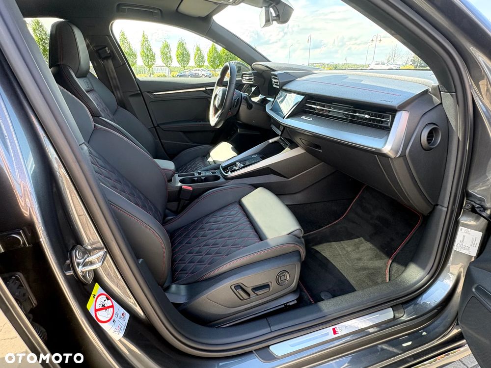 Audi A3 Sportback - 13