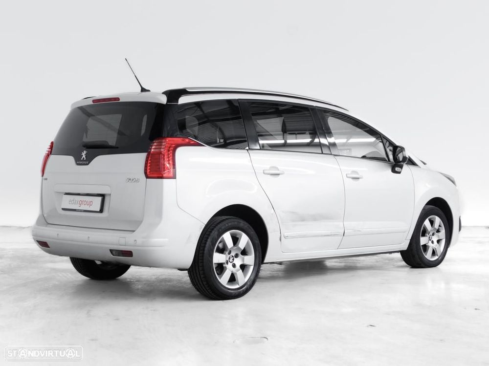 Peugeot 5008 - 3