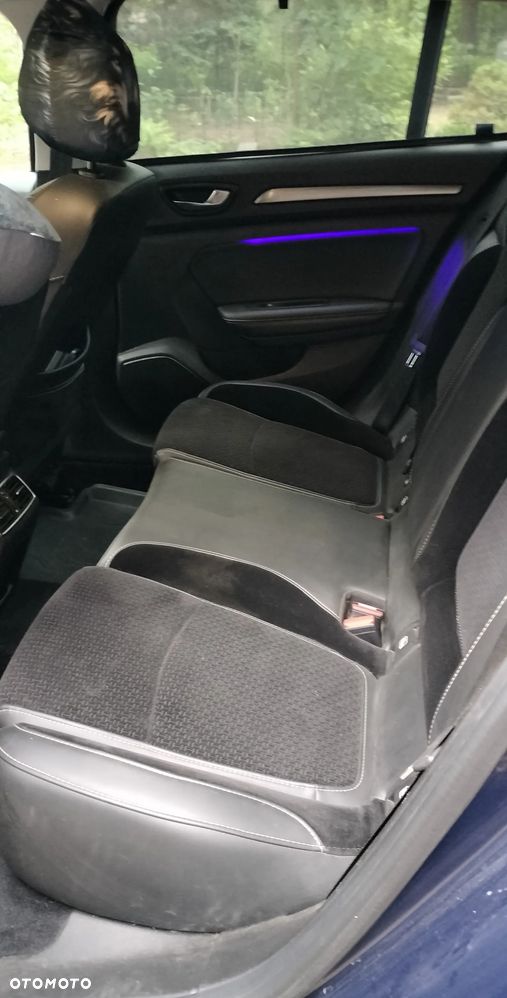 Renault Megane 1.5 Blue dCi Intens - 8