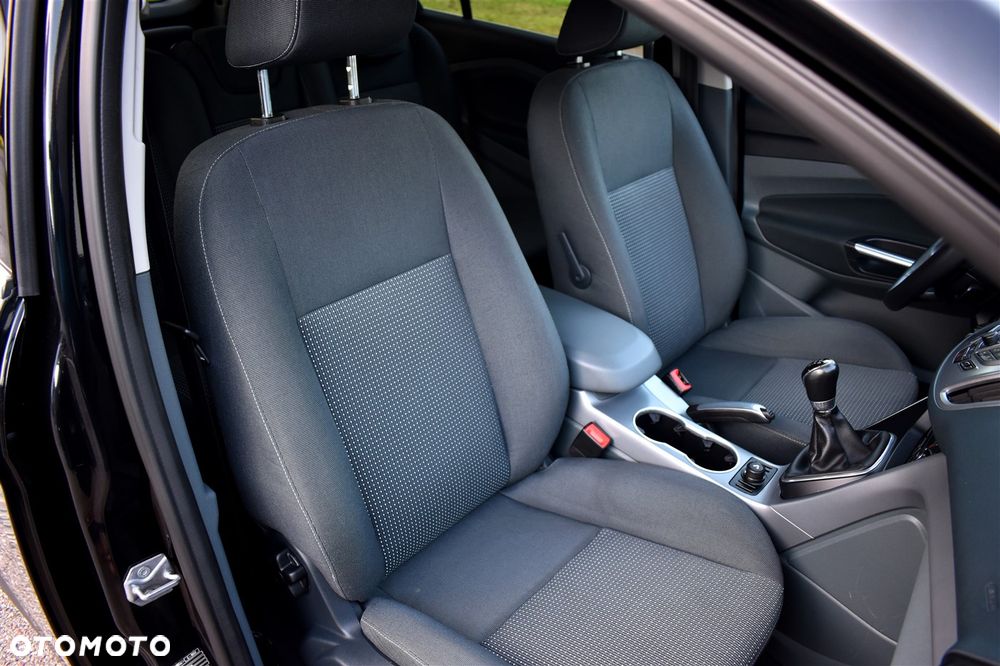 Ford Grand C-MAX 1.6 Titanium - 24