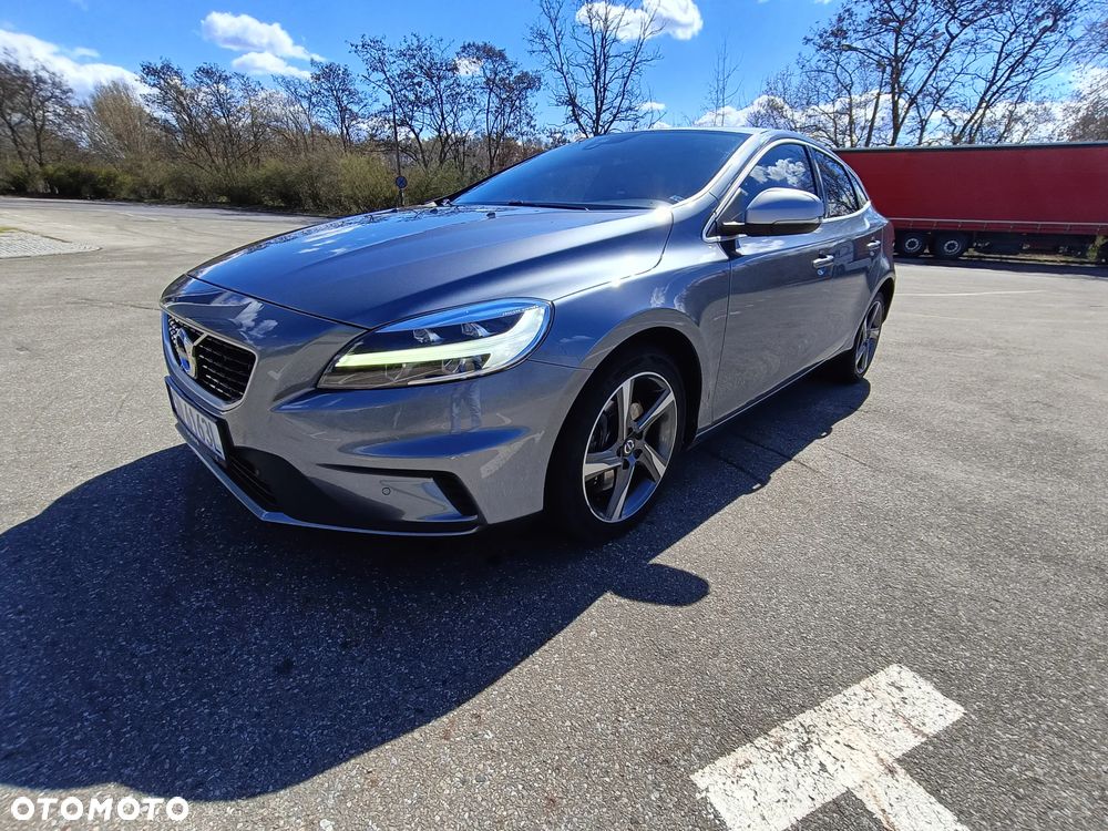 Volvo V40 D2 Geartronic RDesign - 28