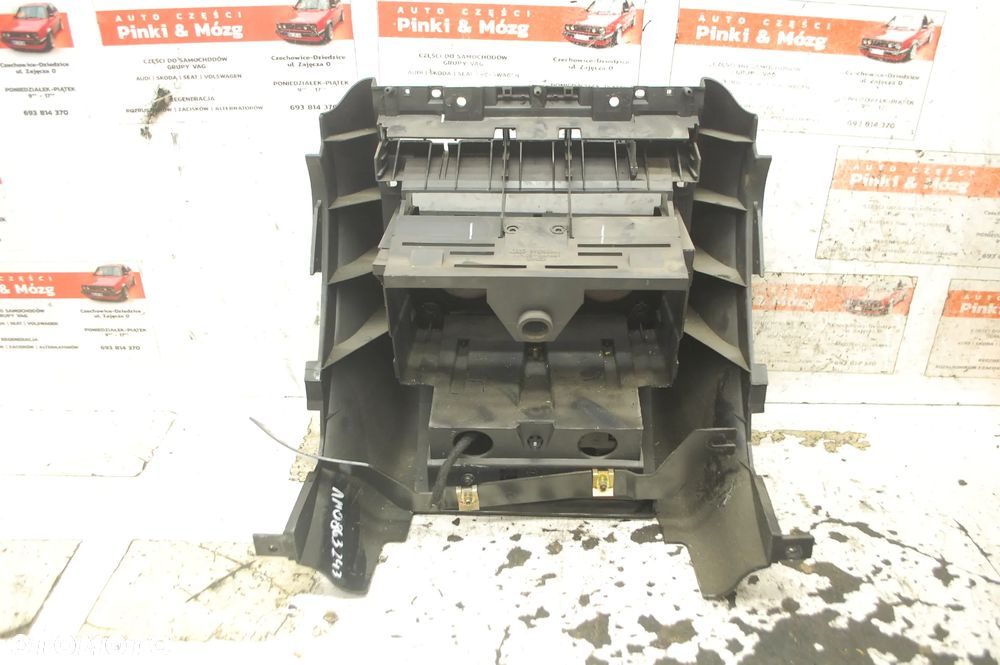 KONSOLA ŚRODKOWA RADIA PANELU 1M0863243J SEAT TOLEDO II LEON I 1M0863243 - 12