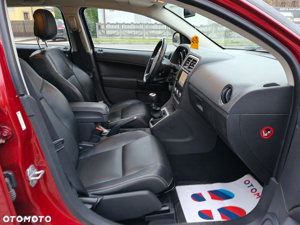 Dodge Caliber 2.0 SXT - 7