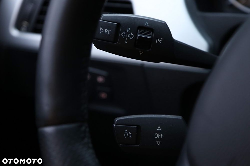 BMW Seria 3 320d - 22