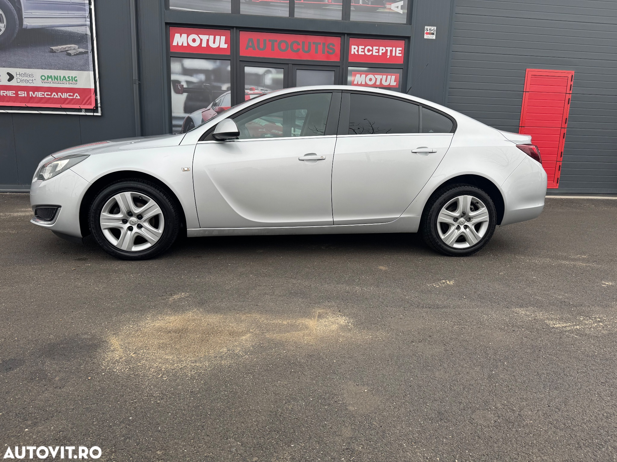 Opel Insignia - 5