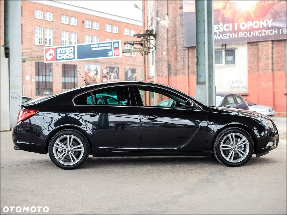 Opel Insignia - 11