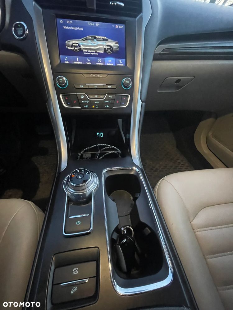 Ford Mondeo - 20