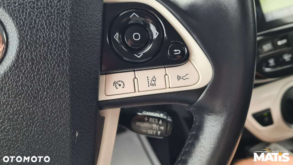 Toyota Prius - 14