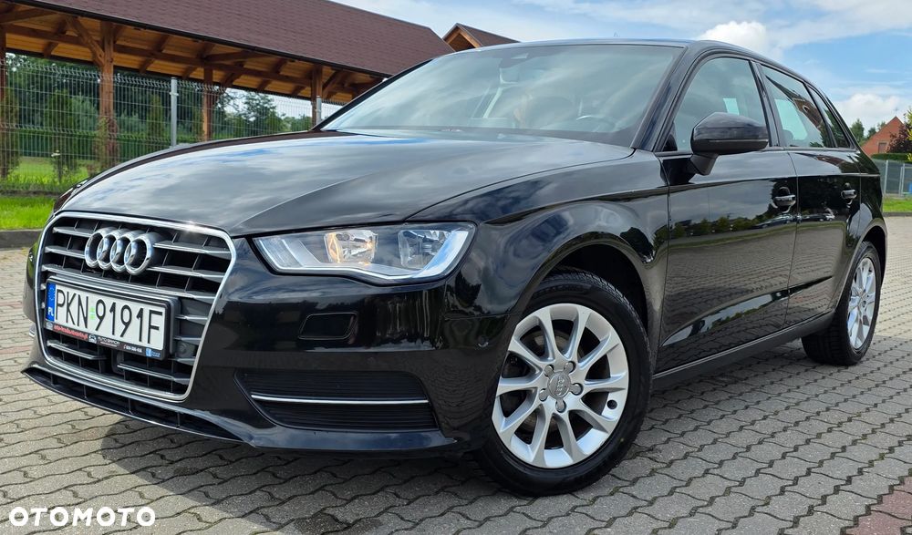 Audi A3 Sportback 1.6 TDI (clean diesel) S tronic Attraction - 27