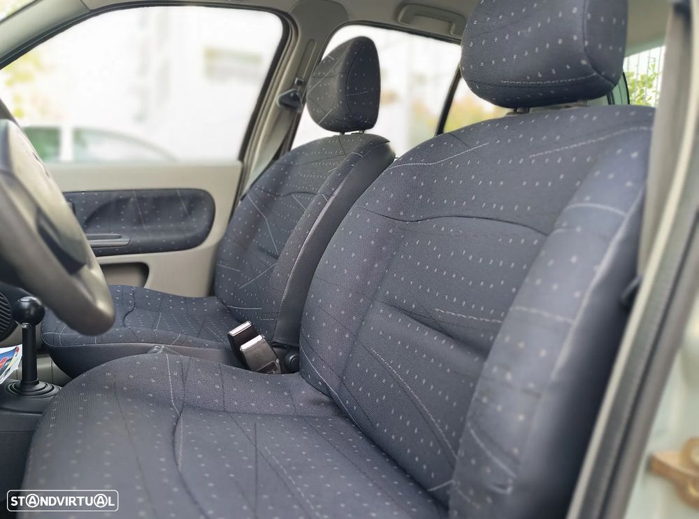 Renault Clio 1.2 16V SE Extreme Quickshift - 6