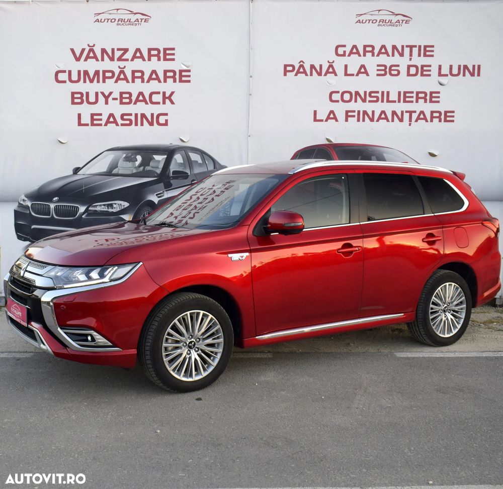 Mitsubishi Outlander - 3