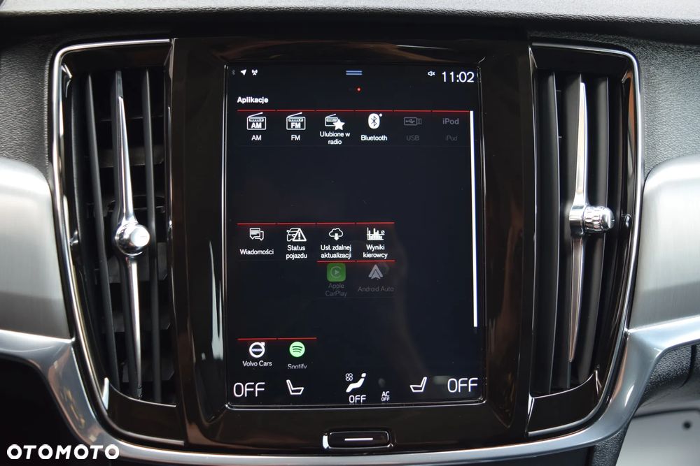 Volvo V90 D3 Momentum Pro - 26