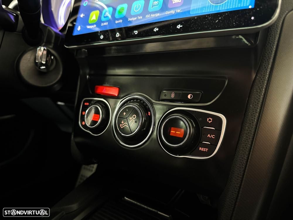 Citroën DS4 1.6 BlueHDi So Chic EAT6 J18 - 36