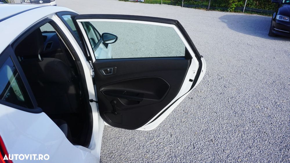 Ford Fiesta 1.25 Trend - 11