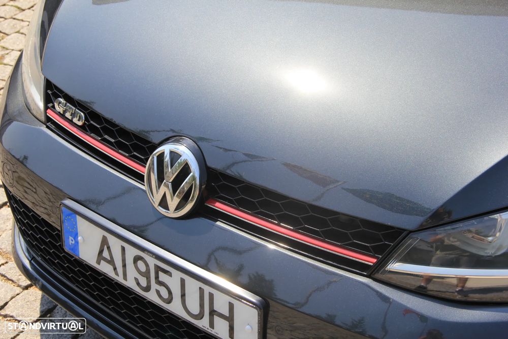 VW Golf 2.0 TDI GTD - 8