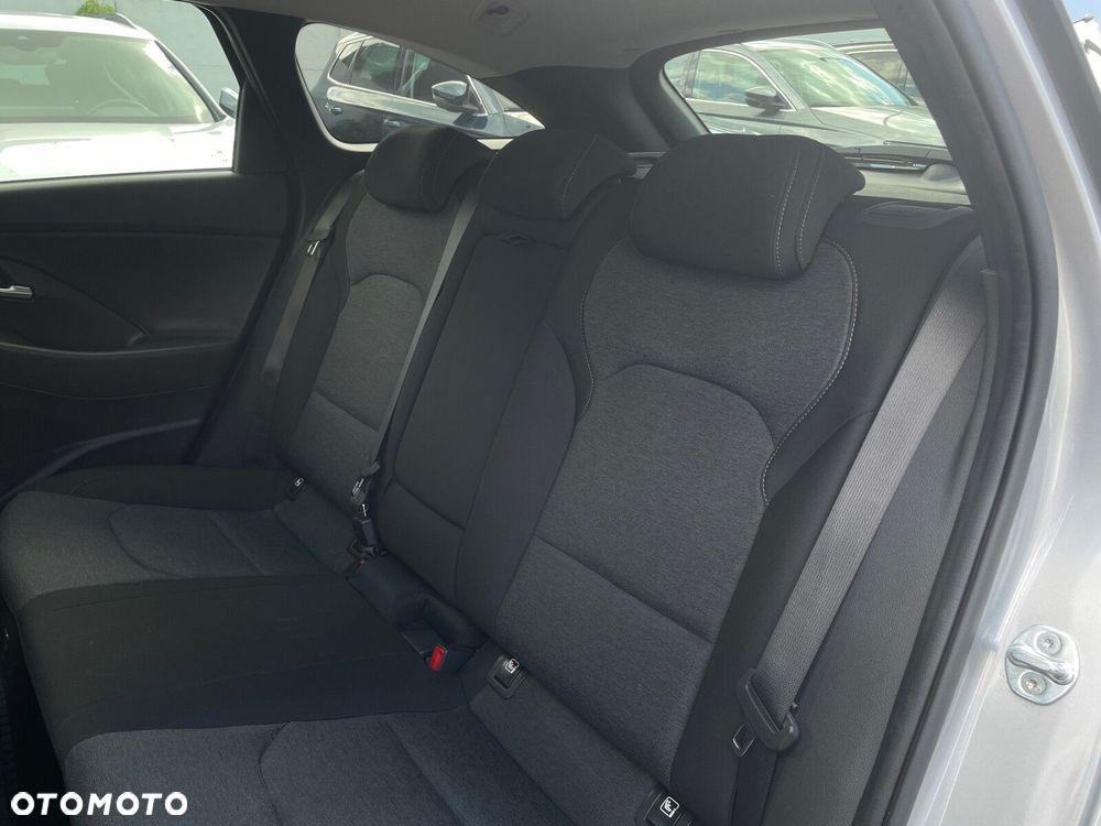 Hyundai i30 1.5 T-GDI 48V Smart DCT - 12