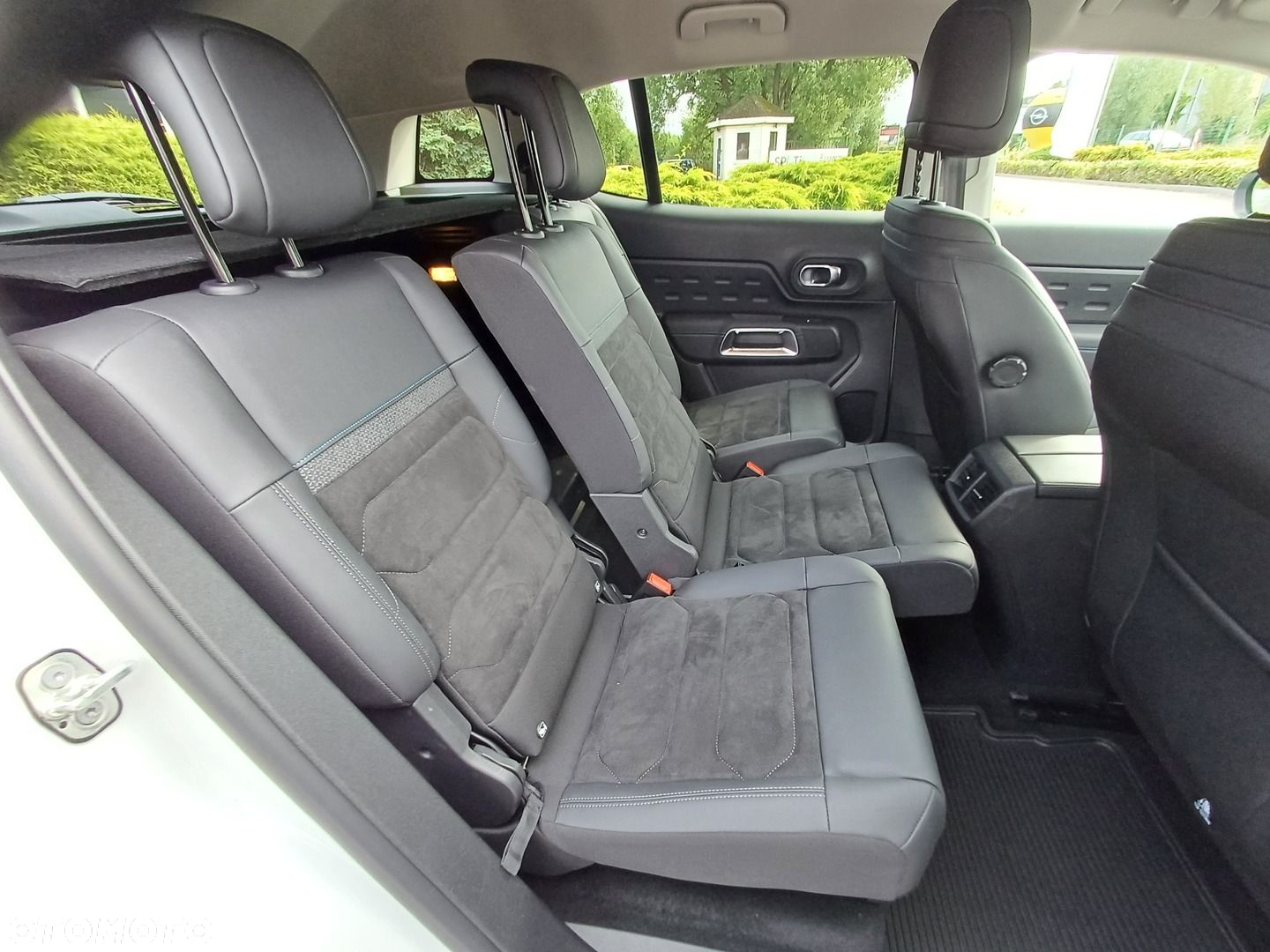 Citroën C5 Aircross 1.2 PureTech Plus - 32