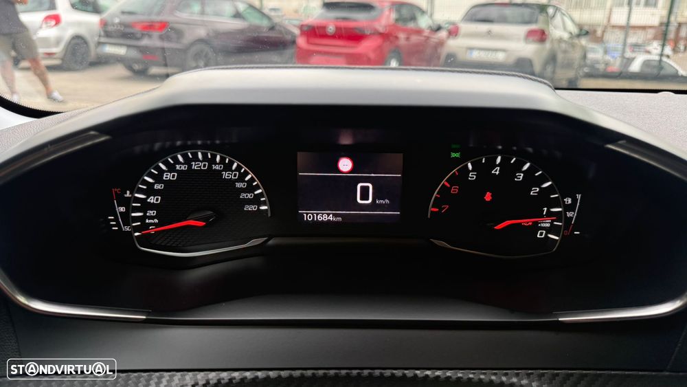 Peugeot 208 1.2 PureTech Active Pack - 14