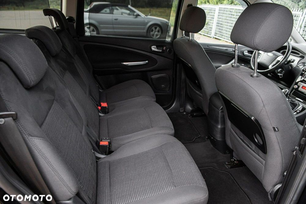 Ford Galaxy 2.0 TDCi Ghia - 10