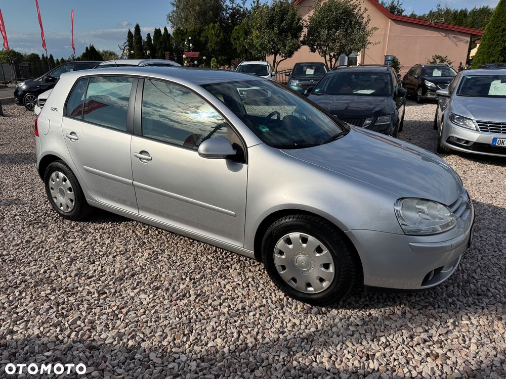 Volkswagen Golf 1.6 Goal - 14