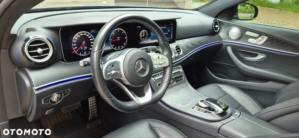 Mercedes-Benz Klasa E 220 d AMG - 12