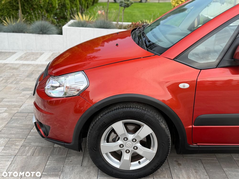 Suzuki SX4 1.6 Premium 4WD - 23
