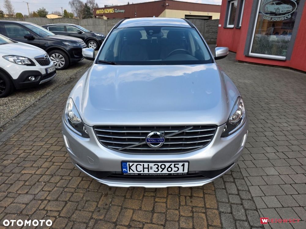 Volvo XC 60 - 4