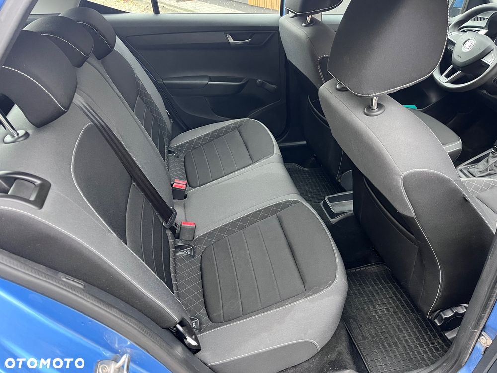 Skoda Fabia 1.0 TSI Ambition DSG - 22