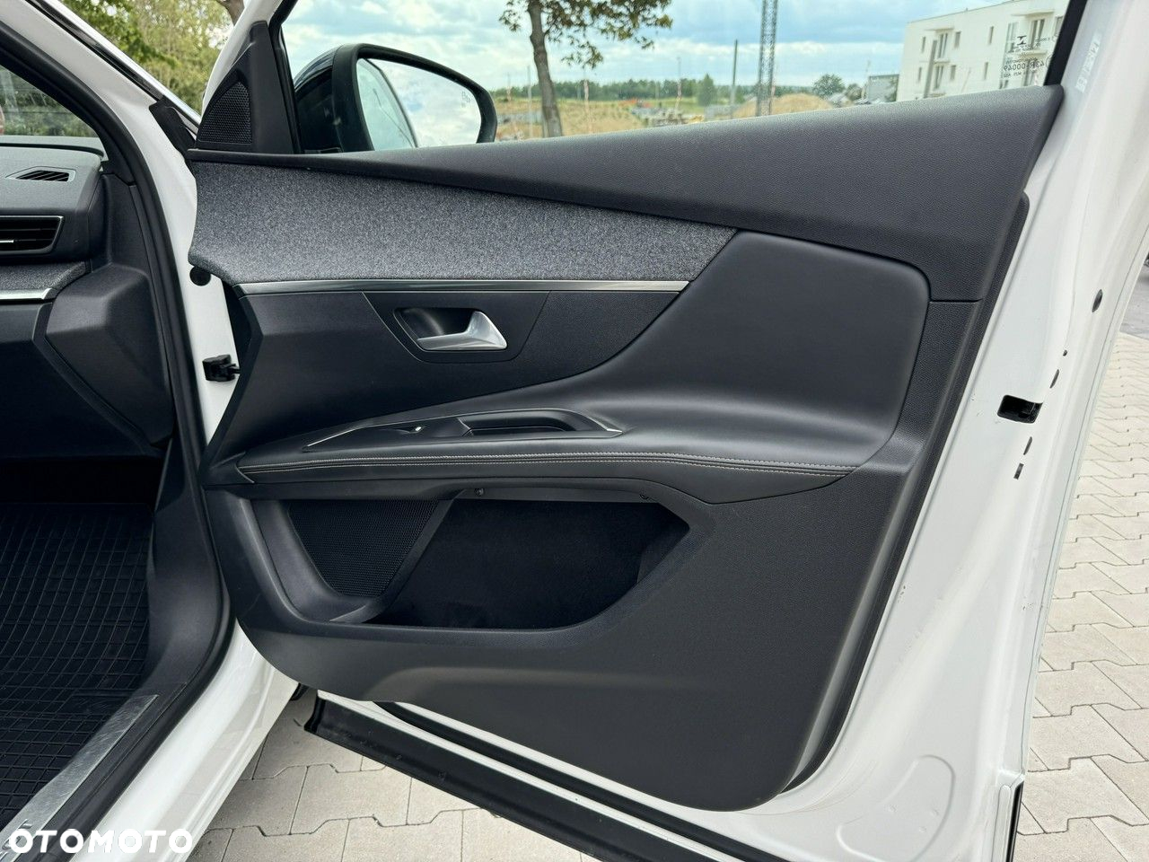 Peugeot 3008 PureTech 130 Stop & Start GPF EAT8 GT - 35