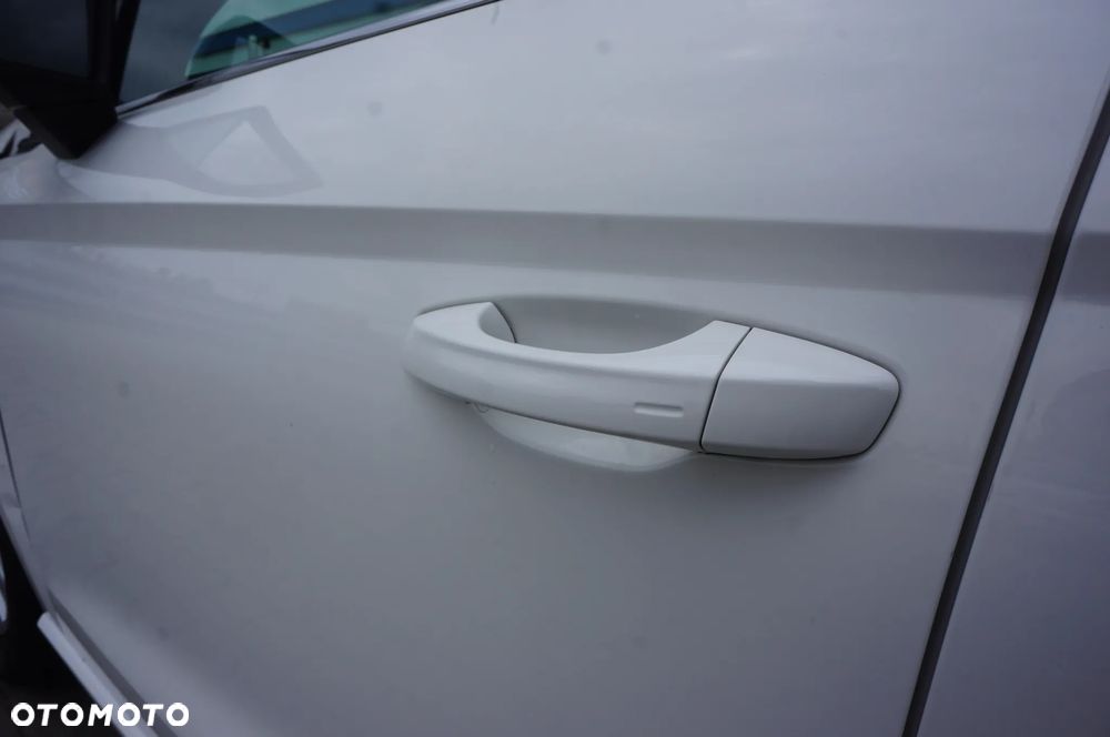 Seat Ibiza 1.0 TSI S&S DSG Xcellence - 11
