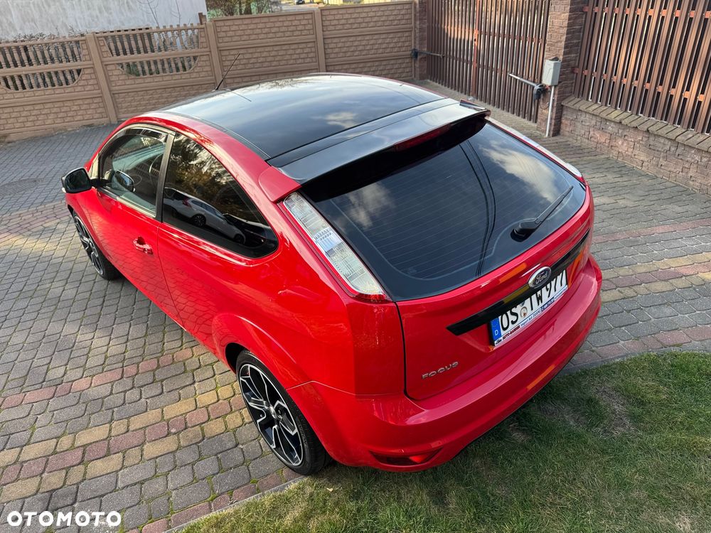 Ford Focus 2.0 Titanium - 11