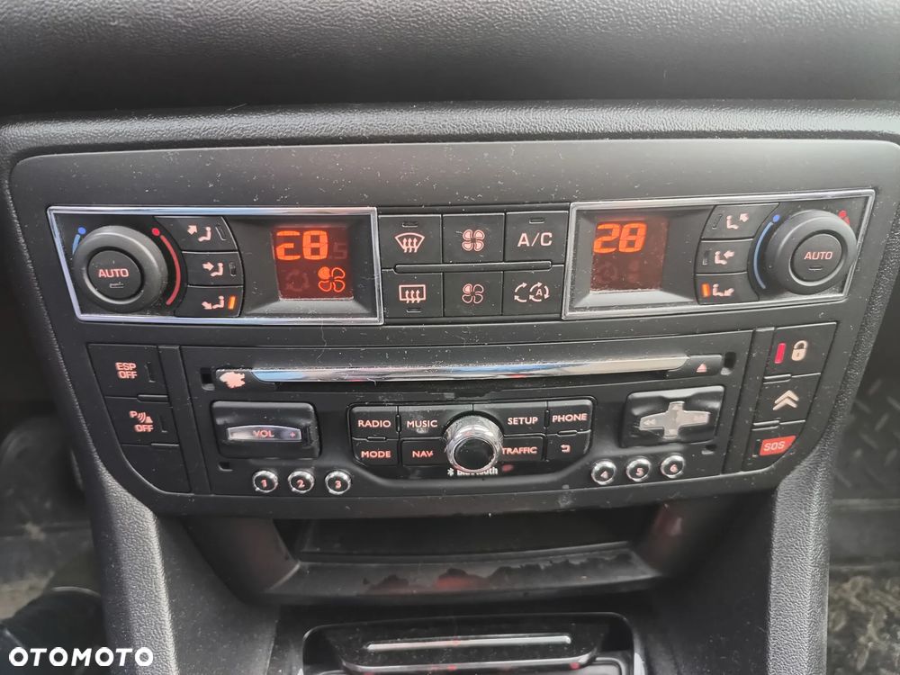 Citroën C5 2.0 HDi Exclusive - 10