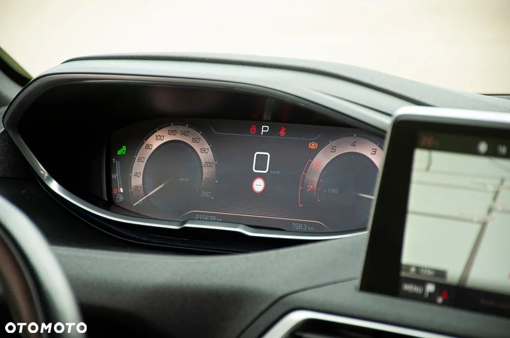 Peugeot 3008 THP 165 EAT6 Stop & Start Crossway - 19