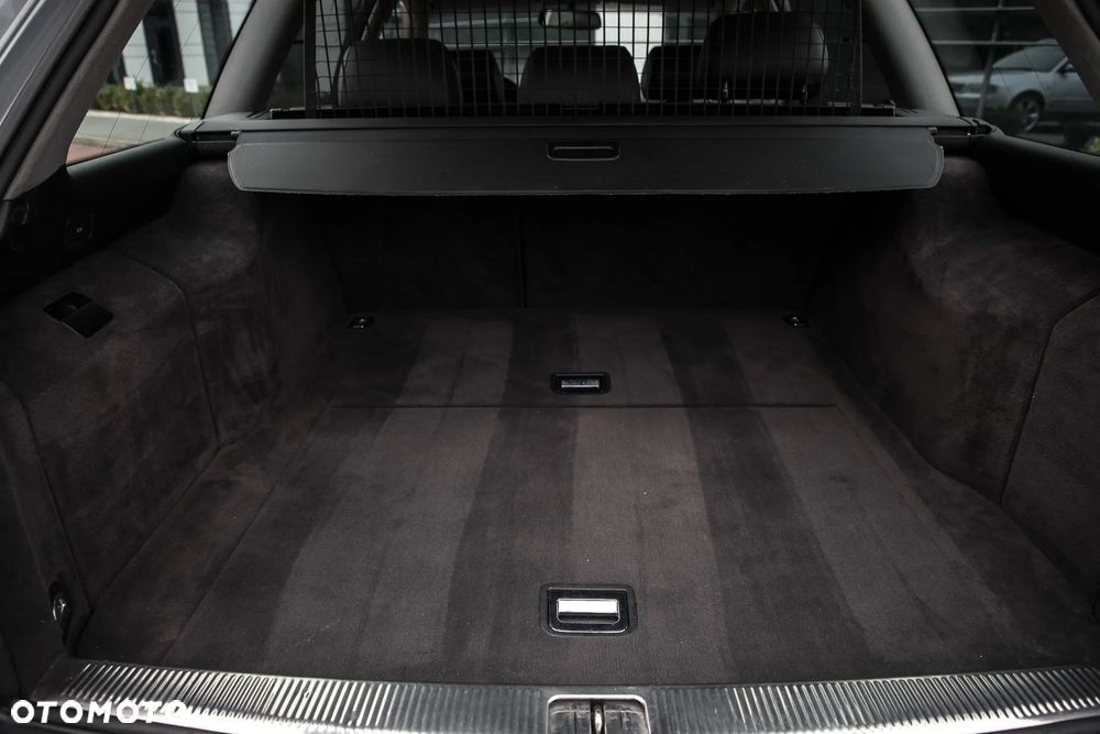Audi A6 Avant - 30