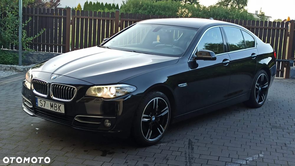 BMW Seria 5 525d xDrive Luxury Line - 26