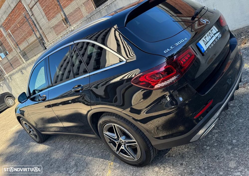 Mercedes-Benz GLC 300 d 4Matic - 4