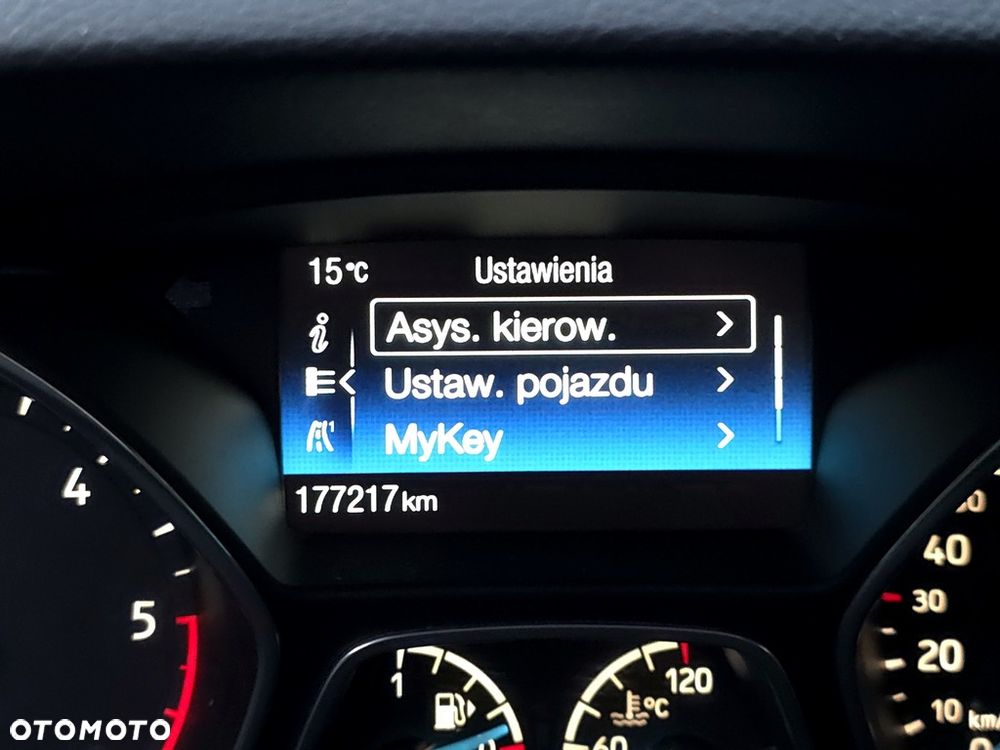 Ford Focus 1.5 TDCi Titanium - 24