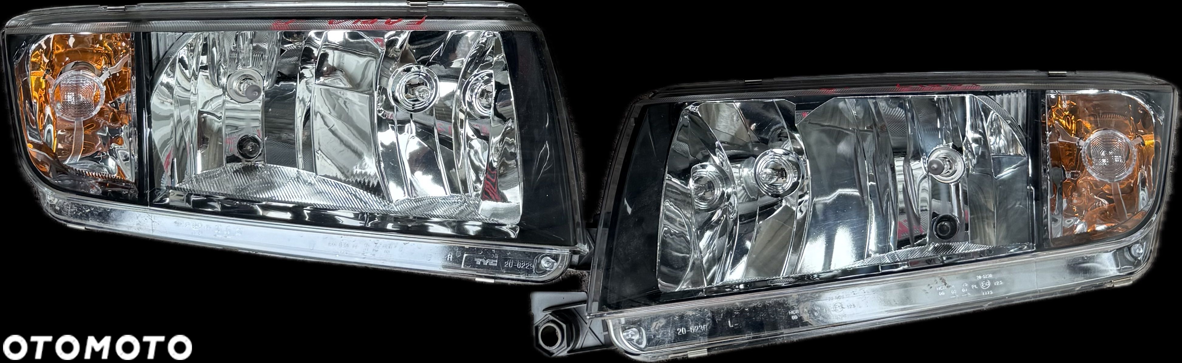 Reflektor Reflektory Lampa Lampy Przód LEWA PRAWA Przednie Skoda Fabia I - 1