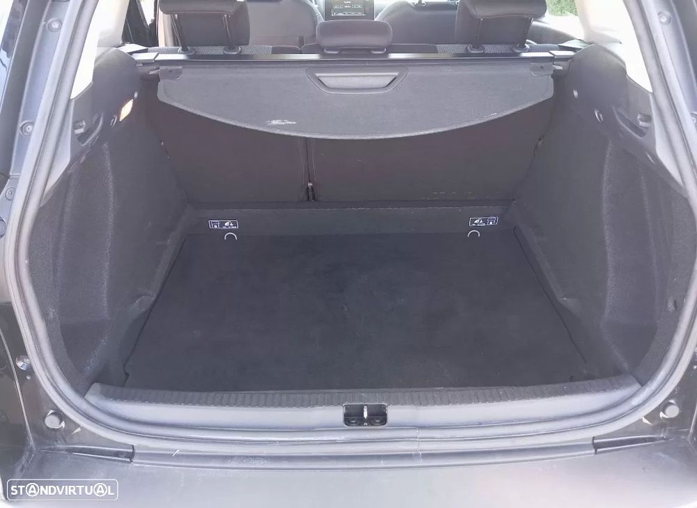 Renault Clio Sport Tourer 1.5 dCi Limited - 26