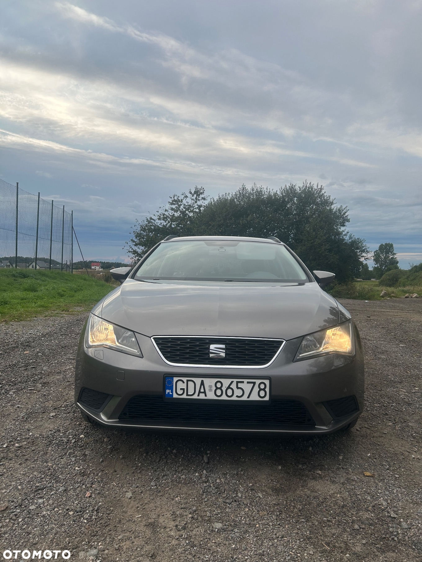 Seat Leon 1.6 TDI Reference - 4