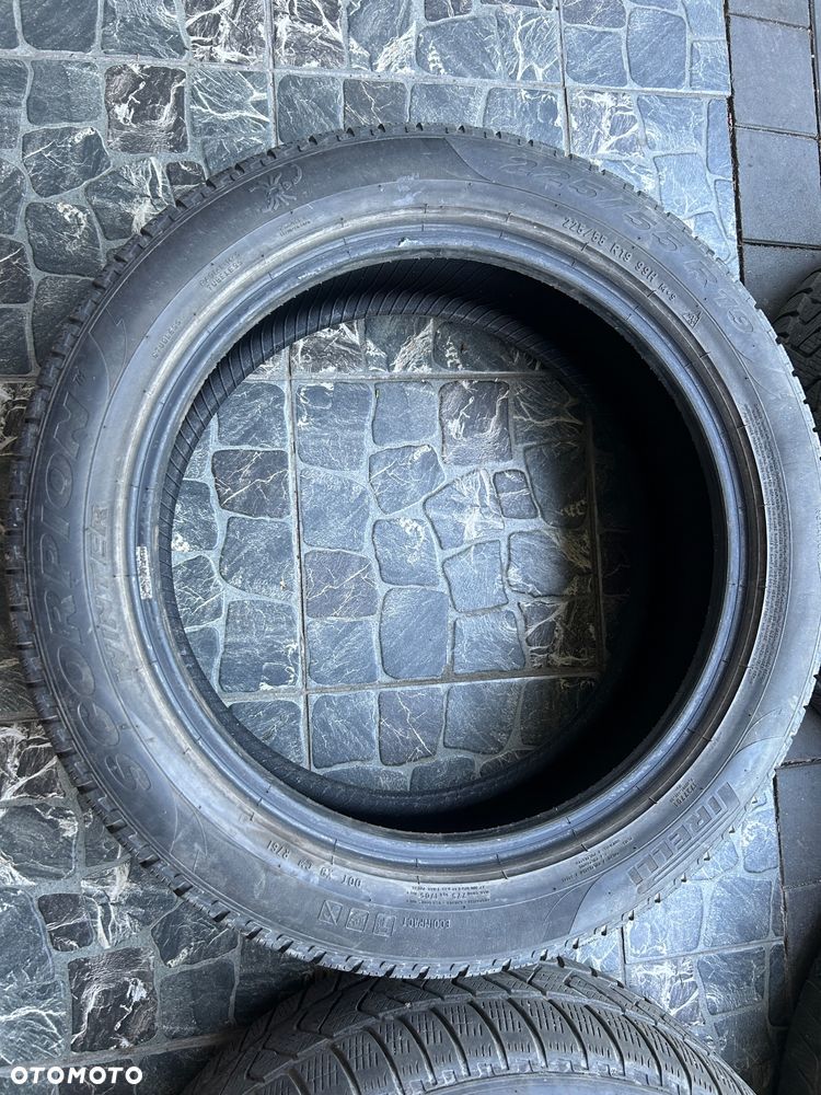 Opony Zimowe Pirelli Scorpion 225/55/19 - 5