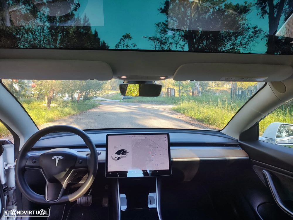 Tesla Model 3 Long Range AWD Dual Motor Performance - 4